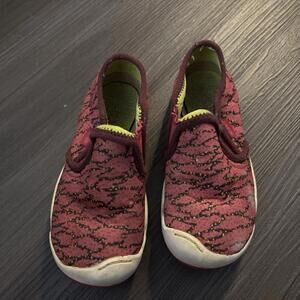 Plae Kids Shoes Girls Size 11 Purple Slip On Sneaker Play Shoes